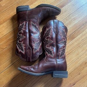 Brown Leather Western Boots with Embroidery